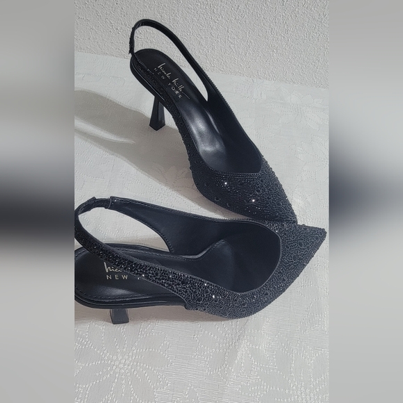 Elegant Black Women's Slingback Heels - Picture 4 of 10